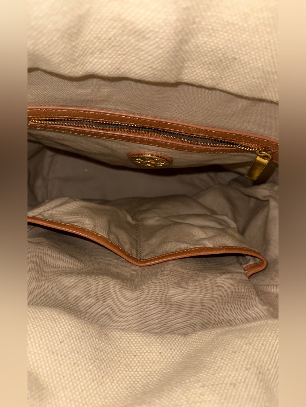 Tory Burch Bucket Bag - Picture 8 of 10